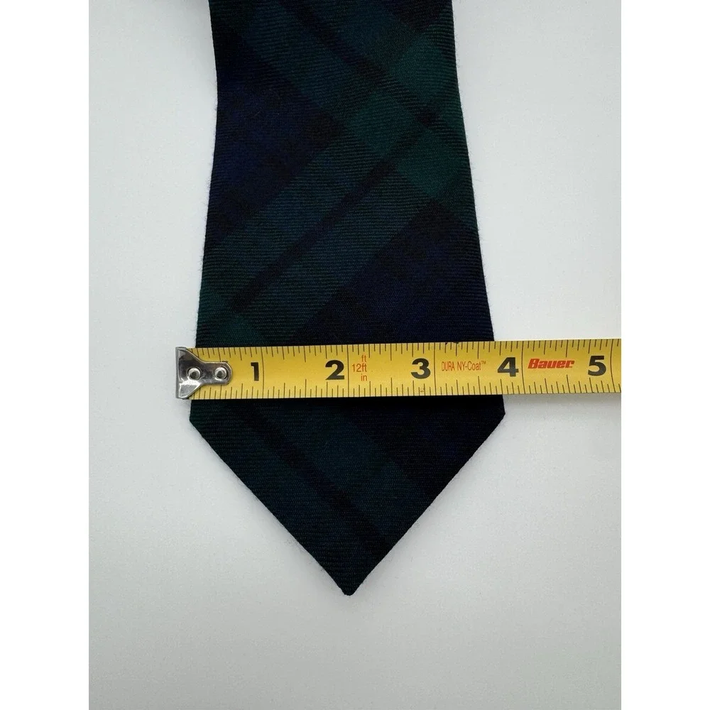 Cawdor Castle Scotland Wool‎ Tie Green Blue Tartan Plaid 100% Wool Scotland